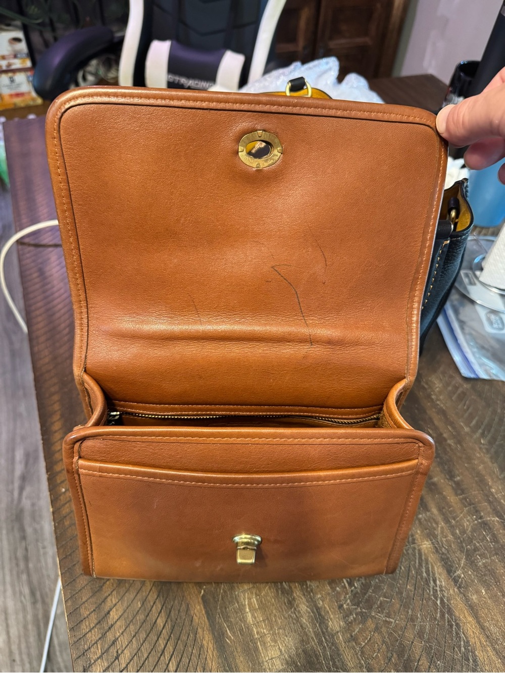 Vintage Coach Courts - Picture 14 of 15